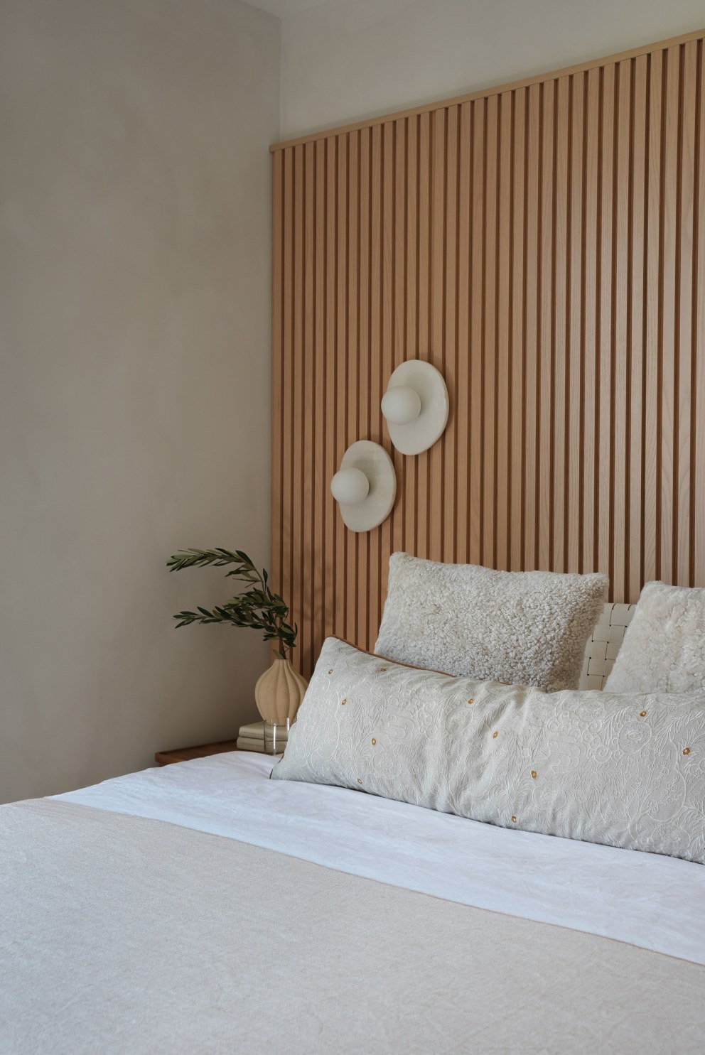 Cedar Court | Main Bedroom | Interior Designers